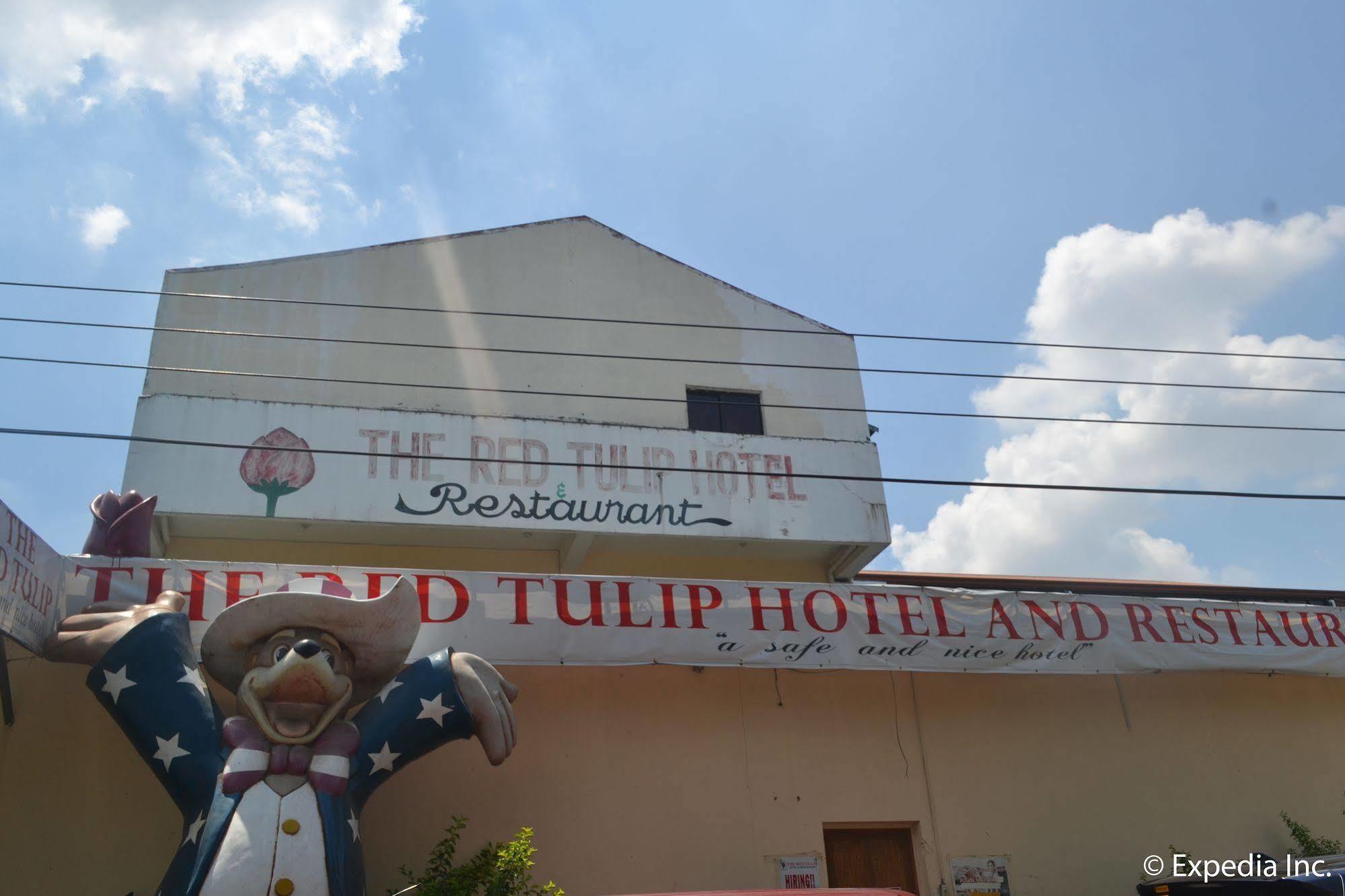 Red Tulip Hotel Angeles Exterior foto